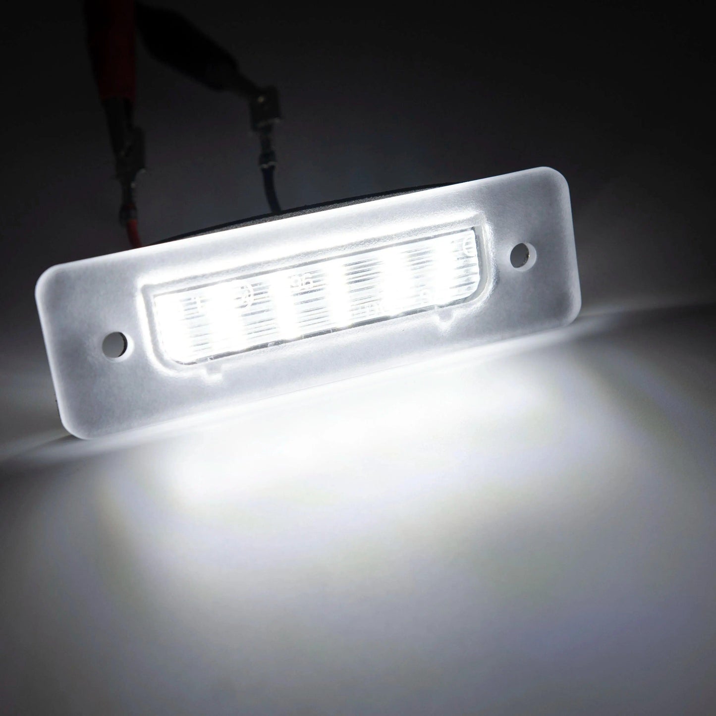2pcs Canbus Led License Number Plate Light for BMW E30 1981-1994 E12 E28 E24 E23 M1 E26 Z1 Roadster Car Tail Light Accessories - Auto Part Pro Switzerland