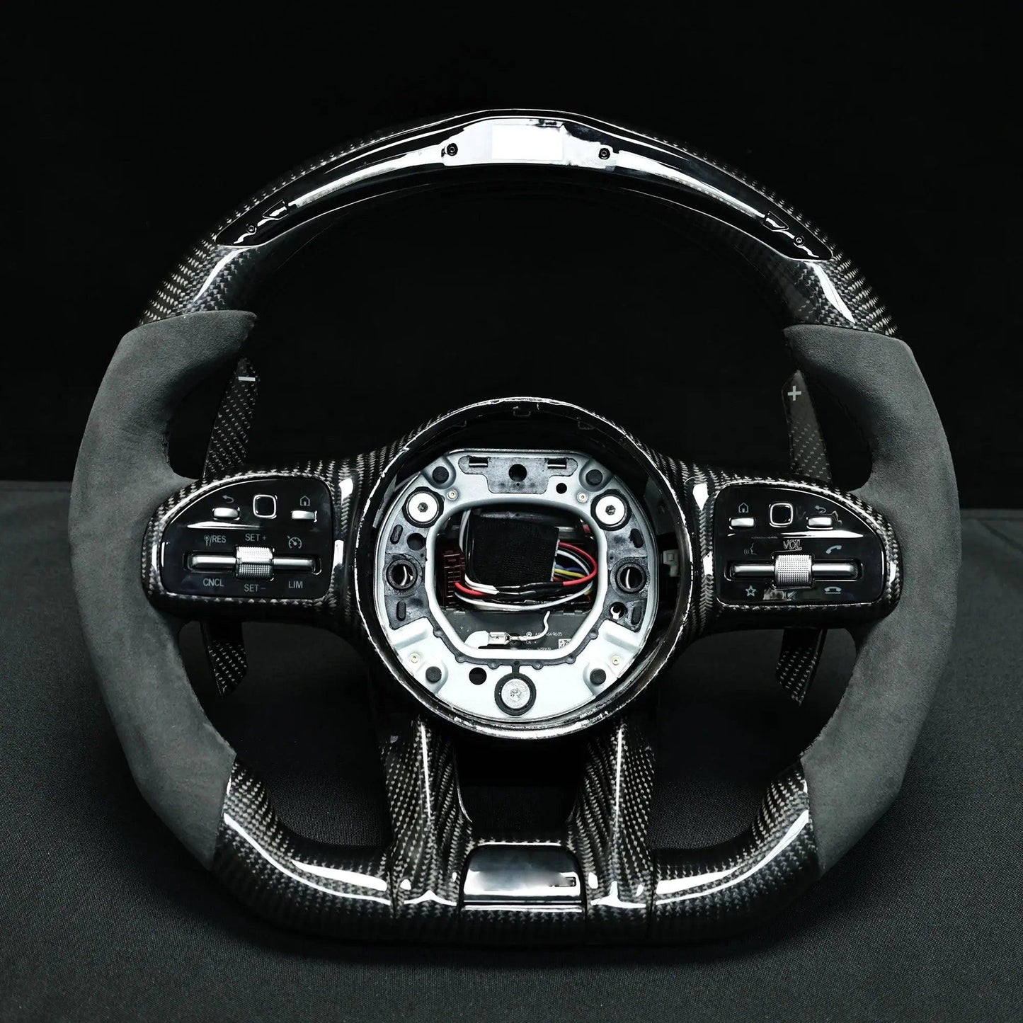 LED Steering Wheel Carbon Fiber Fit For Benz Mercedes AMG C63 E63 A C E CL GL W205 W204 W213 W212 2012-2021 Customized - Auto Part Pro Switzerland