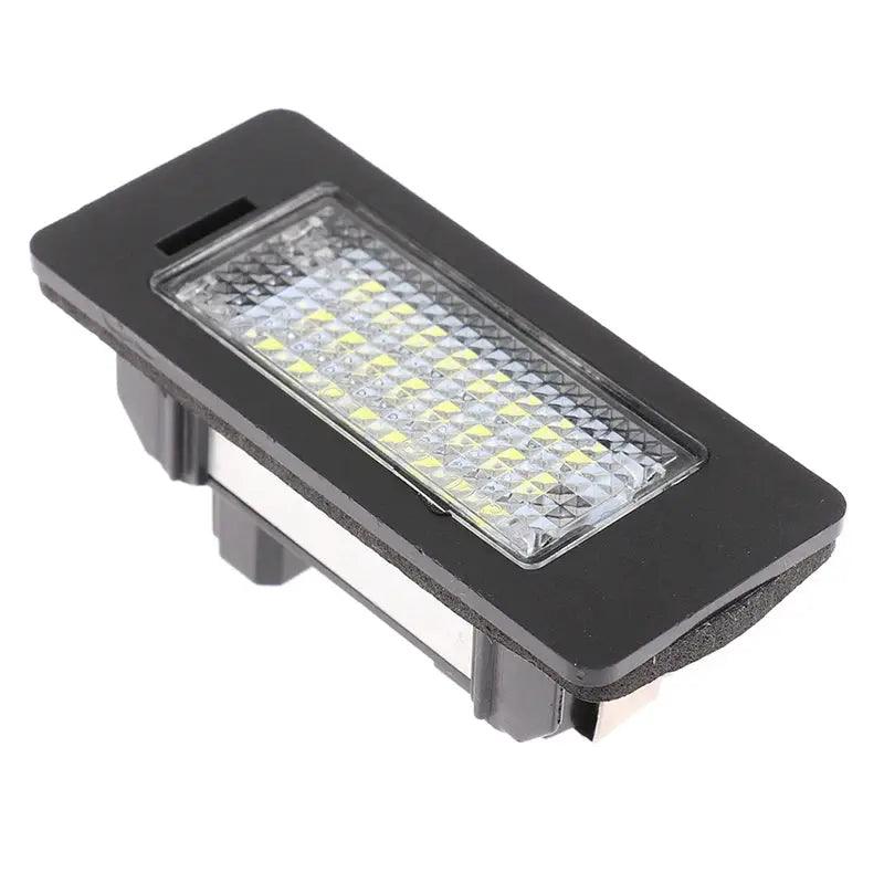 1pc LED Car License Plate Light For E39 M5 E70 E71 X5 X6 E60 M5 E90 E92 E93 M3 Rear Lights Number Plate Lamp Direct Replacement - Auto Part Pro Switzerland