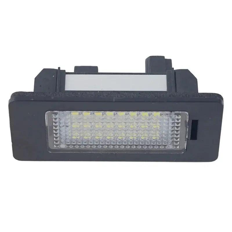 1 Pair LED License Plate Light For BMW E92 E93 F30 F31 F45 E39 E60 F11 E70 X5 E84 X1 E82 F22 E90 E91 E61 F10 Number Plate Lamp - Auto Part Pro Switzerland