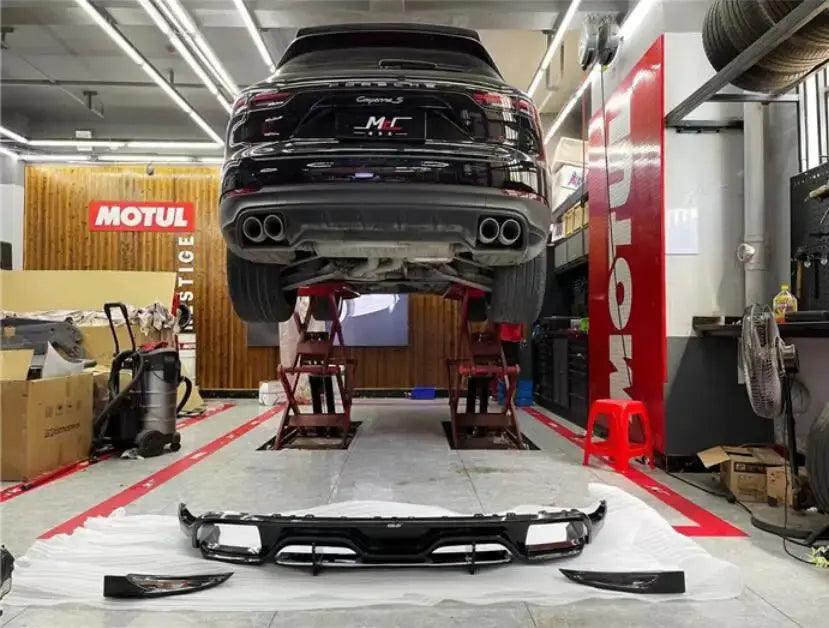 Real Carbon Fiber Body Kit For Porsche Cayenne Coupe 2018-2023 Front Bumper Lip Rear Trunk Diffuser Side Skirt Spoiler - Auto Part Pro Switzerland