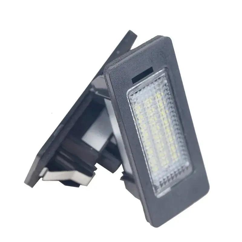 1 Pair LED License Plate Light For BMW E92 E93 F30 F31 F45 E39 E60 F11 E70 X5 E84 X1 E82 F22 E90 E91 E61 F10 Number Plate Lamp - Auto Part Pro Switzerland