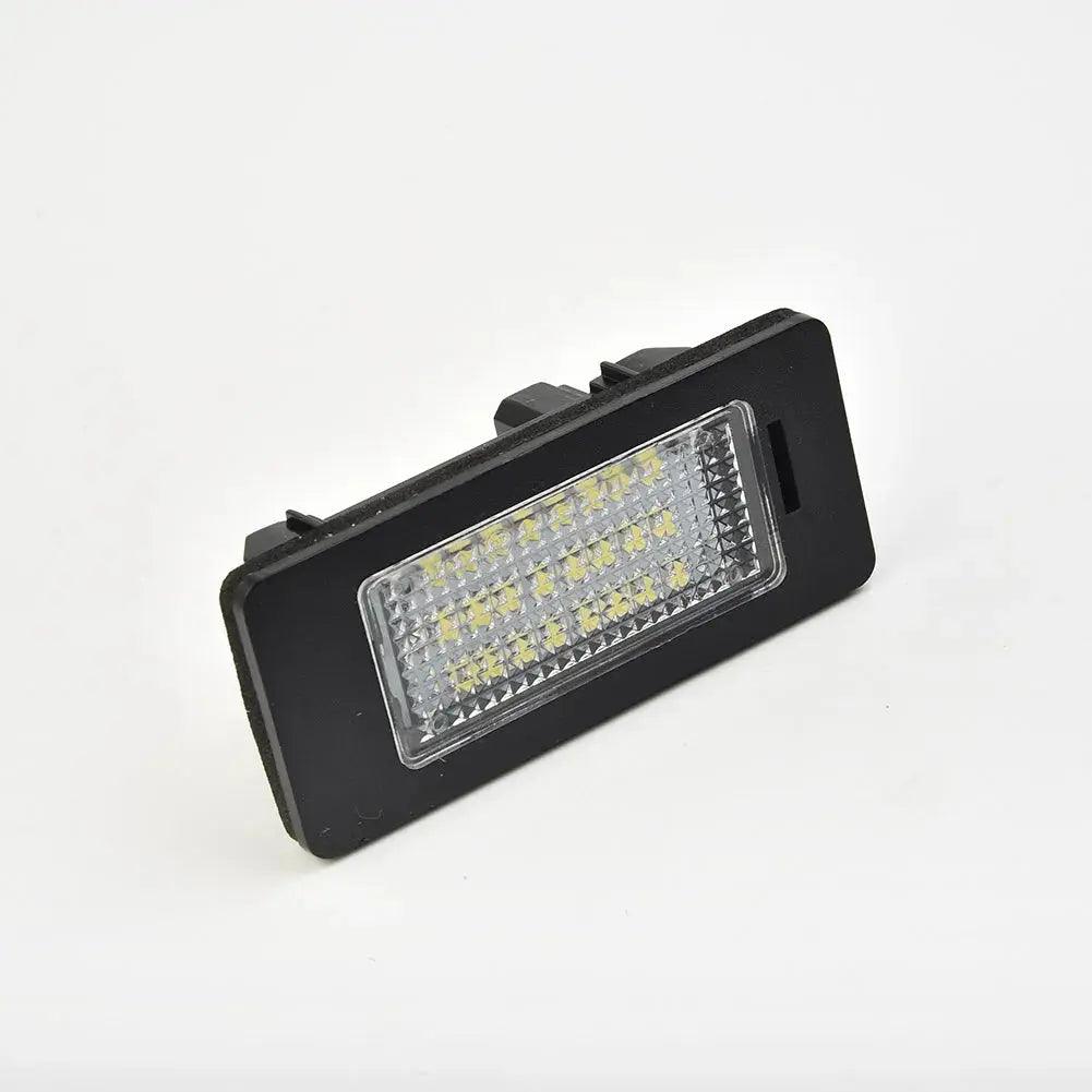 High Quality Brand New Light License Plate For BMW Replacement X3 E82 E90 Energy Saving Light Bulb Spare Parts - Auto Part Pro Switzerland