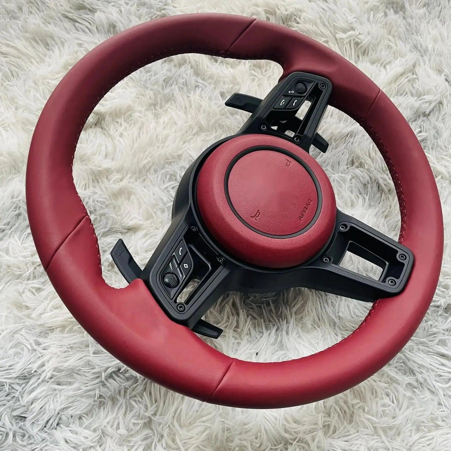 New steering wheel for Porsche Macan Cayenne Panamera Taycan 718 Cayman 991 992 911 911.2 Carrera GT2 GT2RS GT3 GT3RS GT3 RS GT4 - Auto Part Pro Switzerland