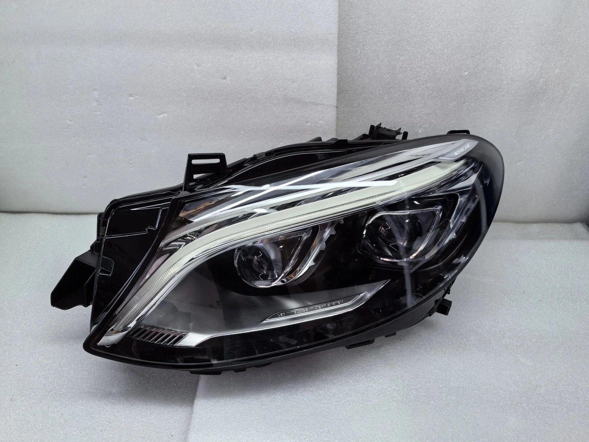 HighQuality headlights suitable for Mercedes Benz W166 GLE headlights W292 LED headlights OEM 1668200859 headlights - Auto Part Pro Switzerland