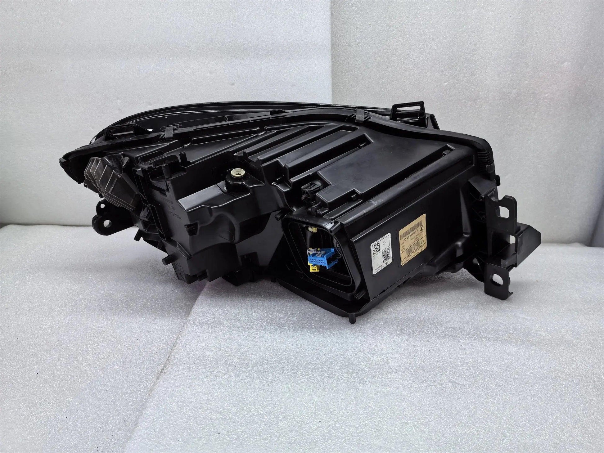 HighQuality headlights suitable for Mercedes Benz W166 GLE headlights W292 LED headlights OEM 1668200859 headlights - Auto Part Pro Switzerland